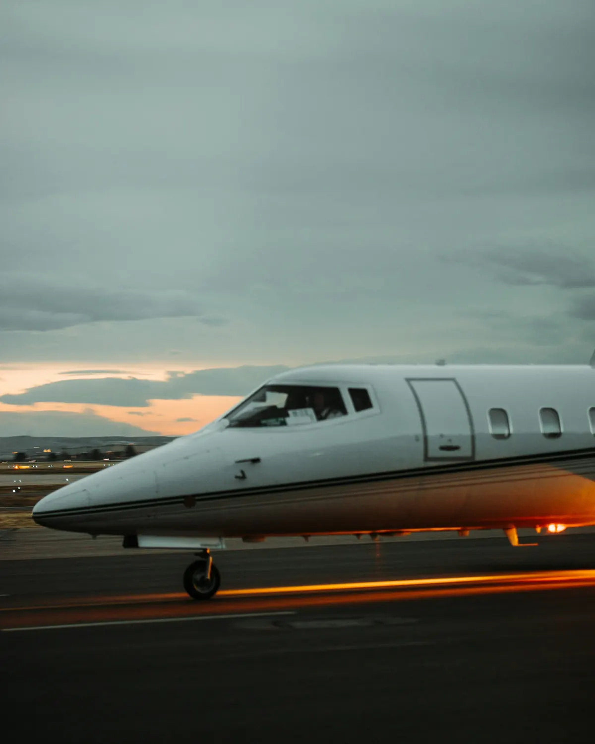 Light jet category example
